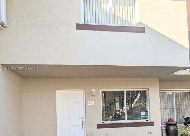 Property at 431 NW 82nd Ave #906, Miami, FL 33126, 2 beds, 2.5 baths