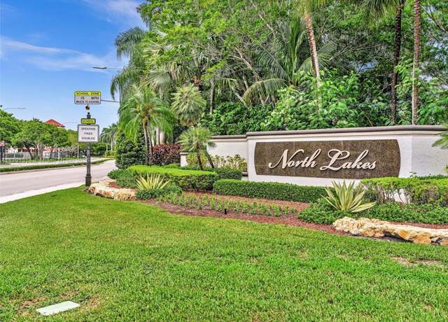 Property at 457 Cambridge Dr, Weston, FL 33326, 4 beds, 2.5 baths