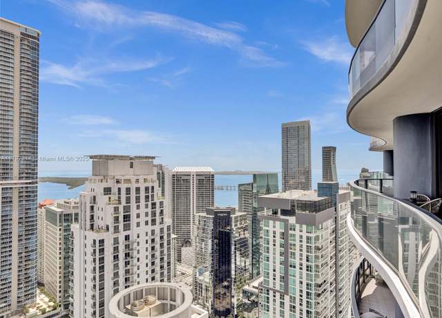 Property at 1000 Brickell Plz Ph 5103, Miami, FL 33131, 3 beds, 4.5 baths