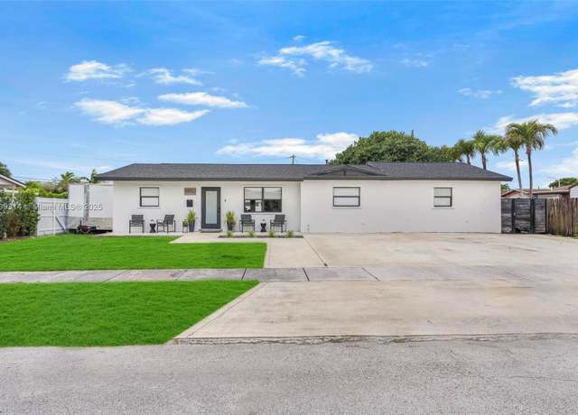 Property at 3640 SW 122nd Pl, Miami, FL 33175, 3 beds, 2 baths