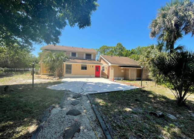 Property at 5712 Buchanan Dr, Fort Pierce, FL 34982, 3 beds, 2 baths