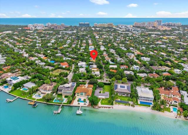 Property at 361 W Heather Dr, Key Biscayne, FL 33149, 4 beds, 3 baths