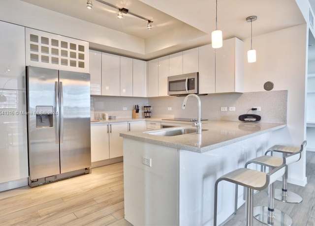 Property at 999 SW 1st Ave #1504, Miami, FL 33130, 2 beds, 2 baths