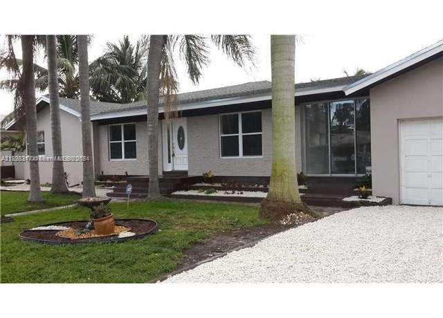 Property at 2534 Monroe St, Hollywood, FL 33020, 4 beds, 3.5 baths