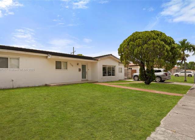 Property at 1730 SW 97th Ct, Miami, FL 33165, 3 beds, 2 baths