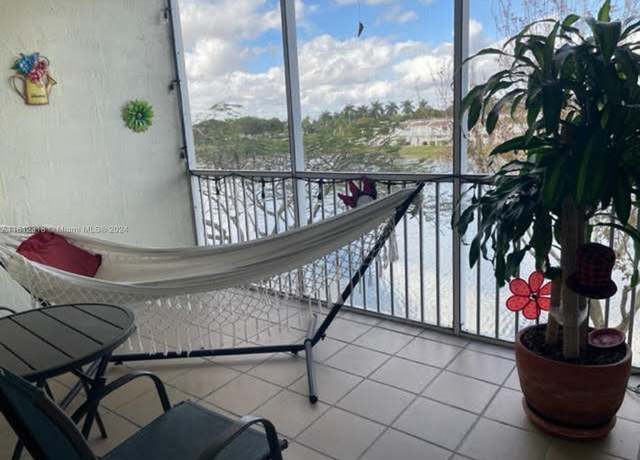Property at 10700 NW 66th St #304, Doral, FL 33178, 3 beds, 2 baths