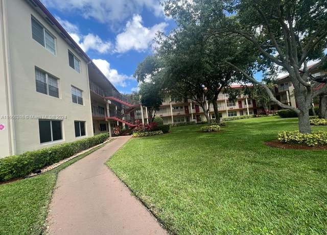 Property at 251 SW 134th Way Unit 302M, Pembroke Pines, FL 33027, 1 bed, 1.5 baths