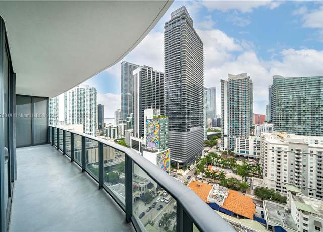 Property at 45 SW 9th St #2006, Miami, FL 33130, 2 beds, 2 baths