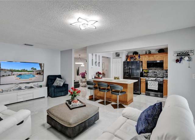 Property at 31 NW 133rd Pl, Miami, FL 33182, 4 beds, 2 baths