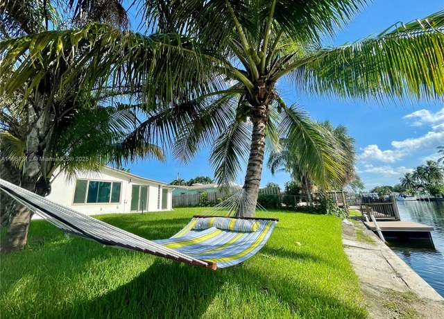 Property at 4461 SW 34th Dr, Dania Beach, FL 33312, 4 beds, 2 baths