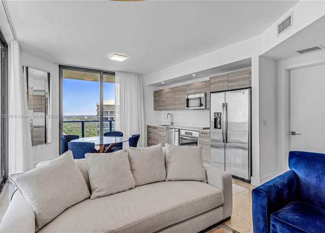 Property at 121 NE 34th St #3116, Miami, FL 33137, 2 beds, 2 baths