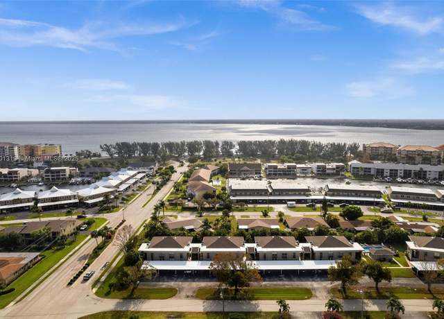 Property at 4213 SE 19th Ave #205, Cape Coral, FL 33904, 2 beds, 2 baths