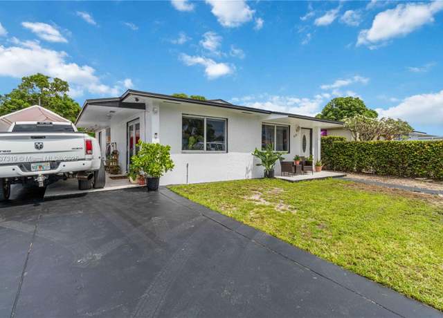 Property at 231 E 41st St, Hialeah, FL 33013, 4 beds, 3 baths