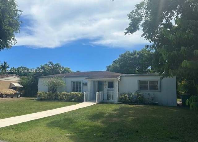 Property at 6530 SW 45th St, Miami, FL 33155, 5 beds, 3 baths