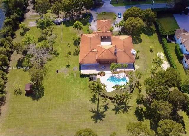Property at 18901 SW 53rd St, Southwest Ranches, FL 33332, 5 beds, 3.5 baths