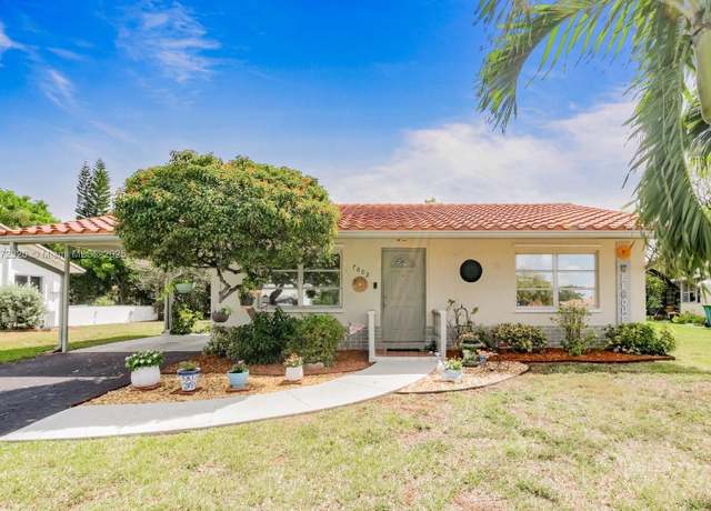 Property at 7002 NW 95th Ave, Tamarac, FL 33321, 2 beds, 1 bath