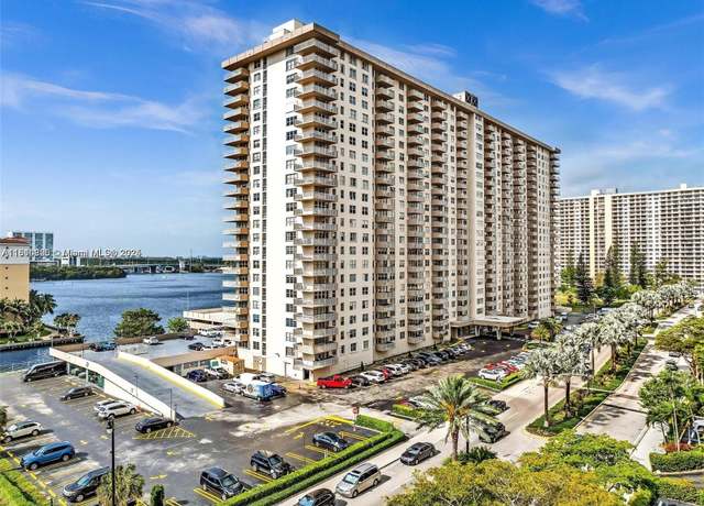 Property at 250 174th St #502, Sunny Isles Beach, FL 33160, 2 beds, 2 baths