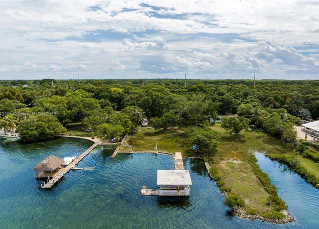 Property at 101720 Overseas Hwy, Key Largo, FL 33037, 2 beds, 2 baths