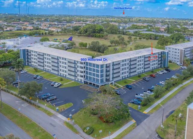 Property at 950 Hillcrest Dr #414, Hollywood, FL 33021, 2 beds, 2 baths