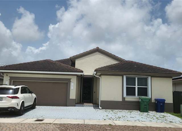 Property at 22912 SW 115th Ct, Miami, FL 33170, 4 beds, 3 baths