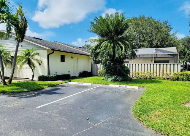 Property at 1439 Captains Walk Unit 20-D, Fort Pierce, FL 34950, 2 beds, 2 baths