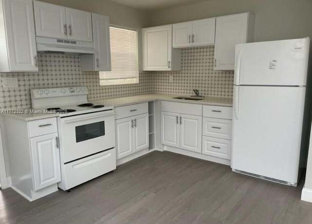 Property at Undisclosed address, Fort Lauderdale, FL 33311, 8 beds, 6 baths