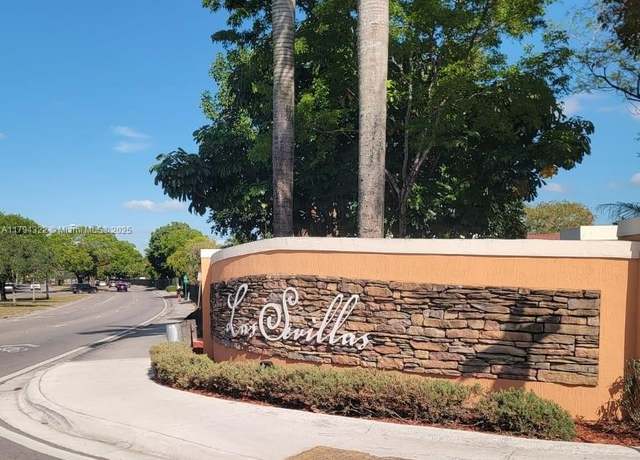 Property at 10022 NW 7th St #210, Miami, FL 33172, 3 beds, 2.5 baths