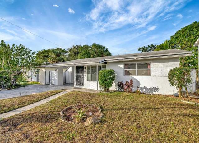 Property at 2981 NW 7th Ct, Fort Lauderdale, FL 33311, 2 beds, 1.5 baths