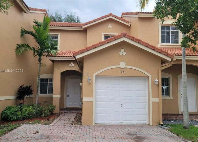 Property at 1981 SE 3rd St, Homestead, FL 33033, 2 beds, 3.5 baths