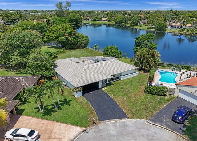 Property at 11957 NW 26th Pl, Coral Springs, FL 33065, 5 beds, 2 baths