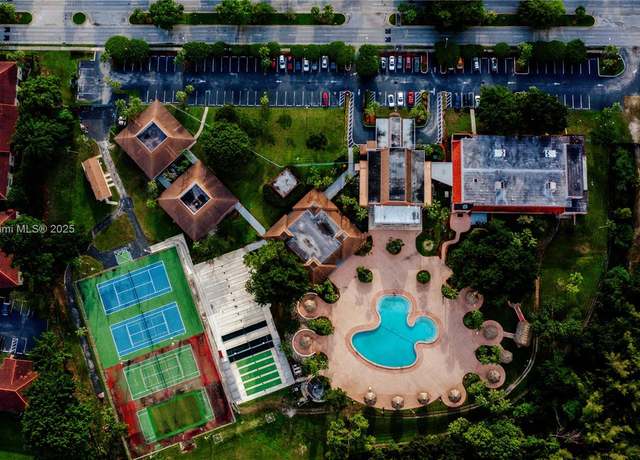 Property at 3110 Holiday Springs Blvd #310, Margate, FL 33063, 1 bed, 1.5 baths