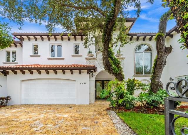 Property at 5770 La Luneta Ave, Miami, FL 33155, 6 beds, 7.5 baths