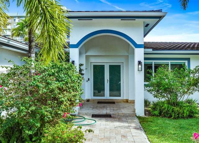 Property at 2105 Arch Creek Dr, North Miami, FL 33181, 5 beds, 3 baths
