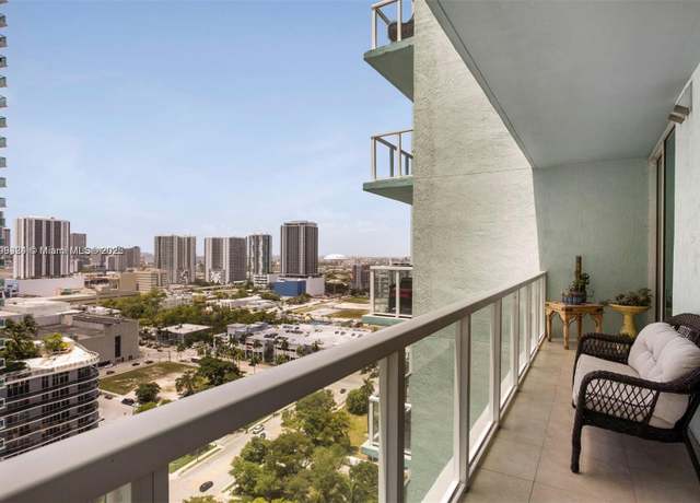 Property at 1900 N Bayshore Dr #2307, Miami, FL 33132, 1 bed, 1.5 baths