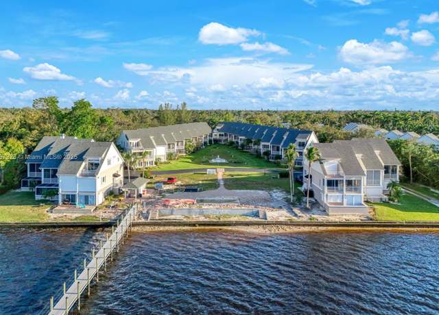 Property at 3623 Edgewood Ave, Fort Myers, FL 33916, 3 beds, 3 baths