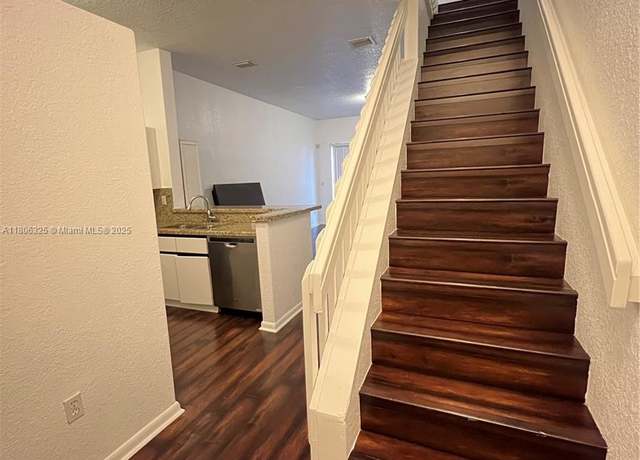 Property at 20820 San Simeon Way Unit 24-G, Miami, FL 33179, 3 beds, 3.5 baths