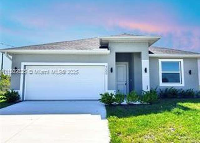 Property at 9009 N Indio Cir, La Belle, FL 33935, 3 beds, 2.5 baths