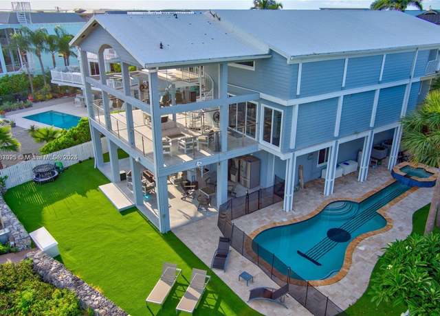 Property at 67 N Bounty Ln, Key Largo, FL 33037, 4 beds, 4 baths