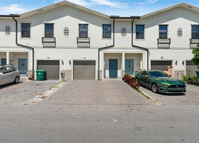 Property at 1150 SW 6th Ave, Florida City, FL 33034, 3 beds, 2.5 baths