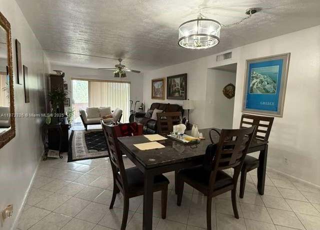 Property at 1200 Tallwood Ave #305, Hollywood, FL 33021, 2 beds, 2 baths