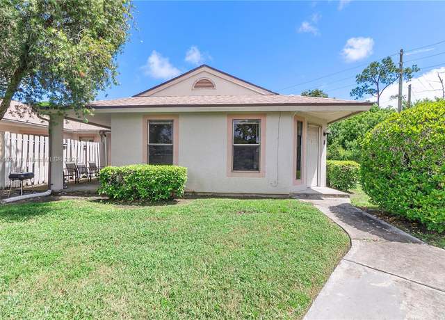 Property at 2828 Stoneway Ln Unit A, Fort Pierce, FL 34982, 2 beds, 2 baths