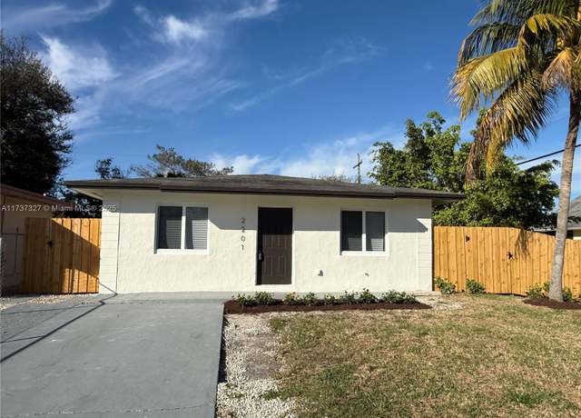 Property at 2201 NW 6th Ct, Fort Lauderdale, FL 33311, 3 beds, 2 baths