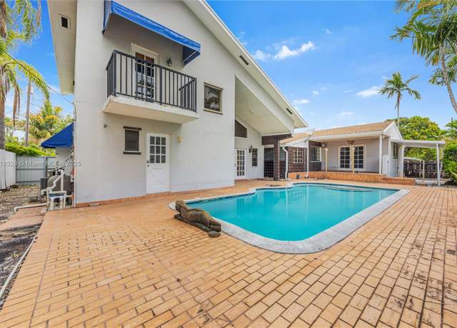 Property at 8630 SW 47th Ter, Miami, FL 33155, 4 beds, 3 baths