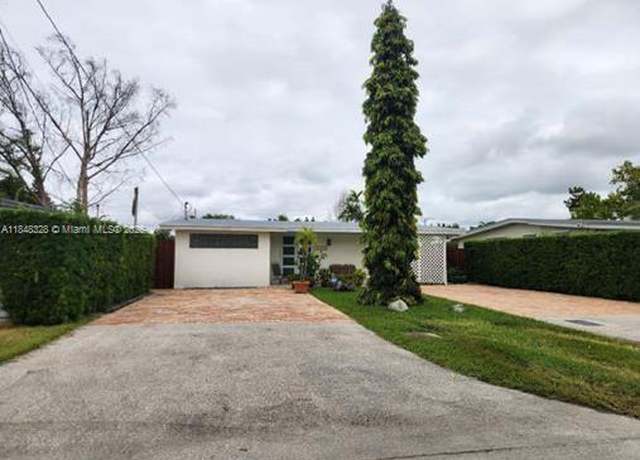 Property at 6525 SW 32nd St, Miami, FL 33155, 3 beds, 2 baths