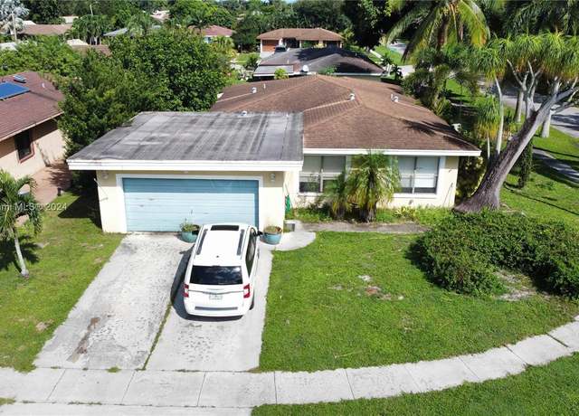 Property at 3856 W Ace Rd W, Lake Worth, FL 33467, 3 beds, 2 baths