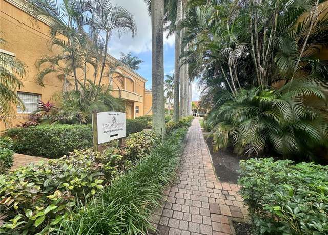 Property at 17911 NW 68th Ave Unit M106, Hialeah, FL 33015, 2 beds, 2 baths