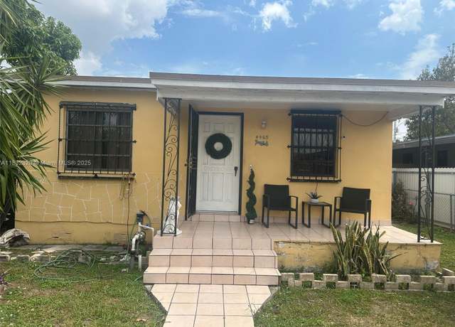 Property at 4465 E 8th Ln, Hialeah, FL 33013, 3 beds, 1 bath