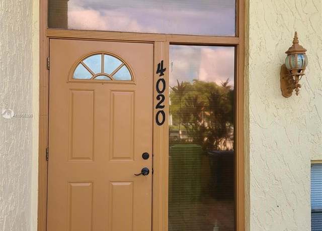 Property at 4020 Del Rio Way #4020, Sunrise, FL 33351, 4 beds, 2.5 baths
