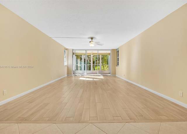 Property at 933 Cypress Grove Dr #203, Pompano Beach, FL 33069, 3 beds, 2.5 baths