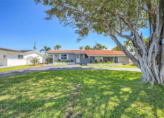 Property at 1950 NE 55th Ct, Fort Lauderdale, FL 33308, 4 beds, 2 baths